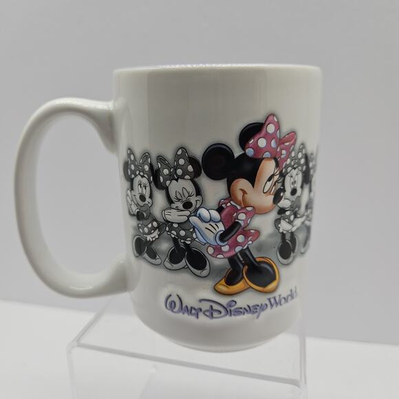 Minnie Mouse Disney Parks Disneyland Resort 3D Coffee Mug Cup White/Purple - Picture 2 of 6